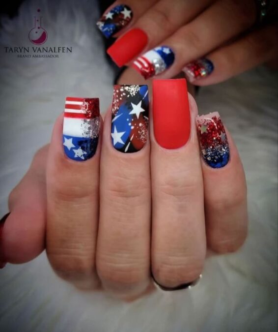 4th of July Nails (2)
