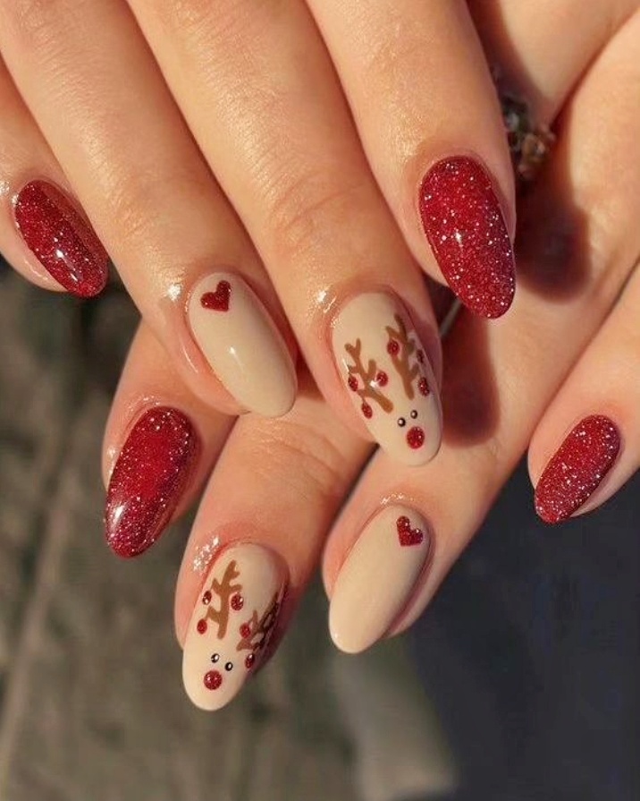 Stunning Red Christmas Nails