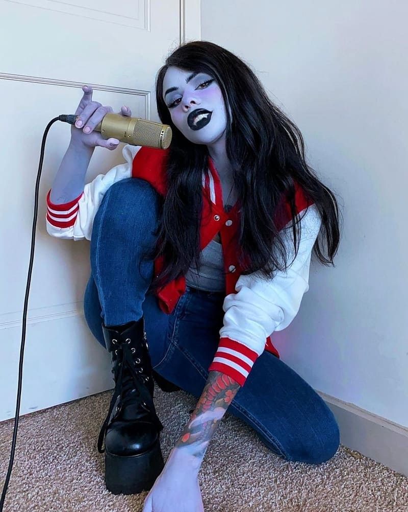 Marceline Halloween Costume