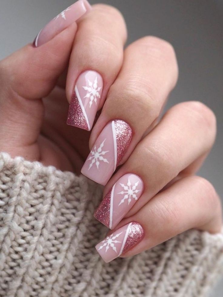 December Nails Inspo (1)