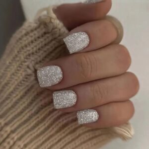25 Stunning New Year Nails To Welcome 2025 in Style