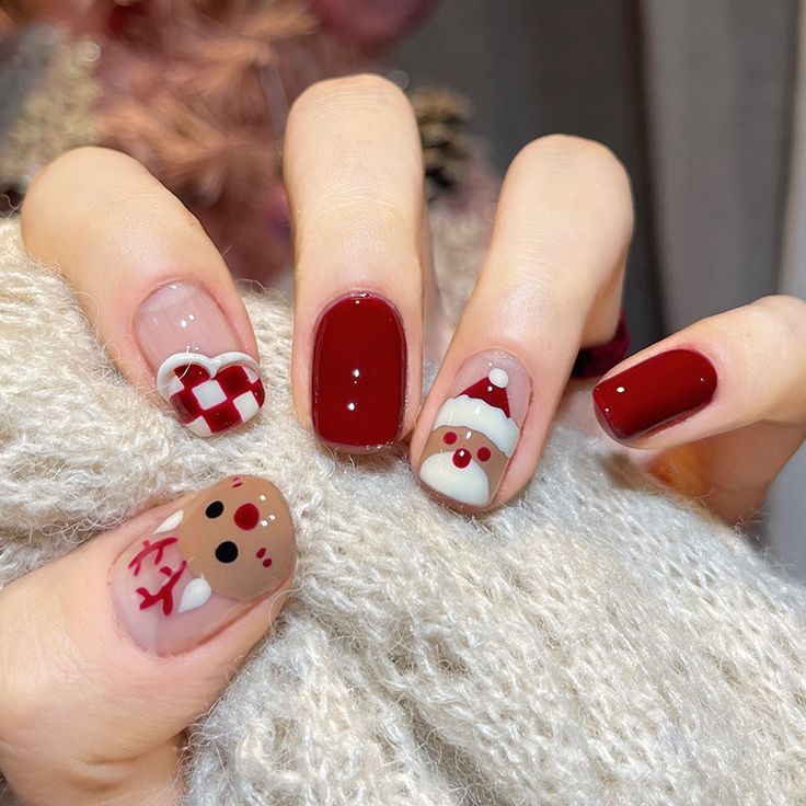 Santa Clause Nails (6)