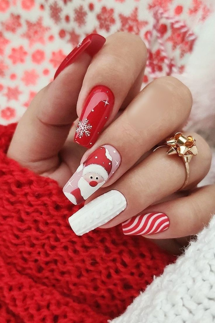 Santa Nail Design Ideas (7)