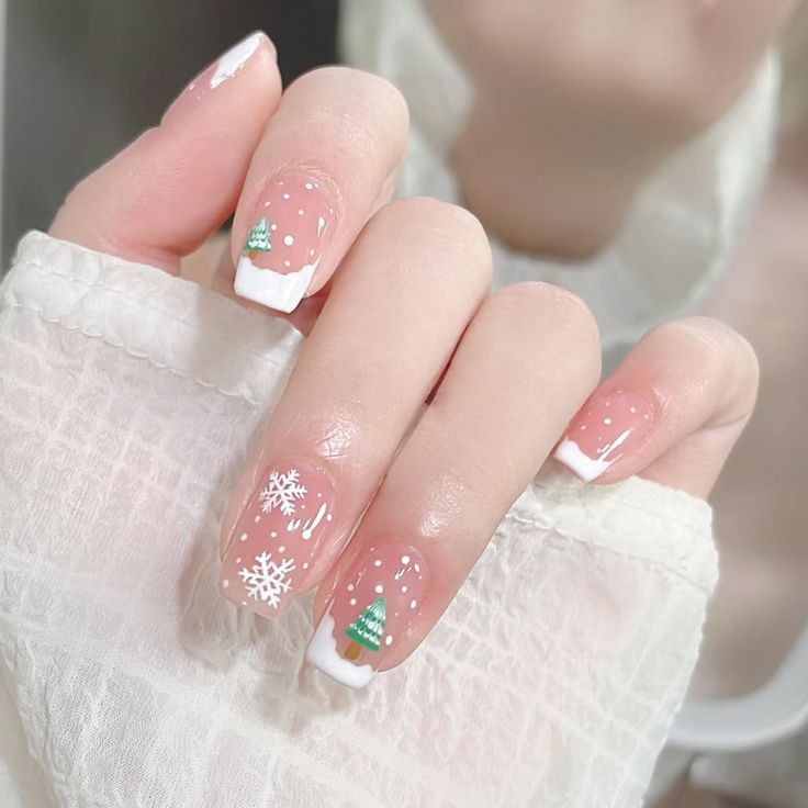 Short Winter Nail Art (4)