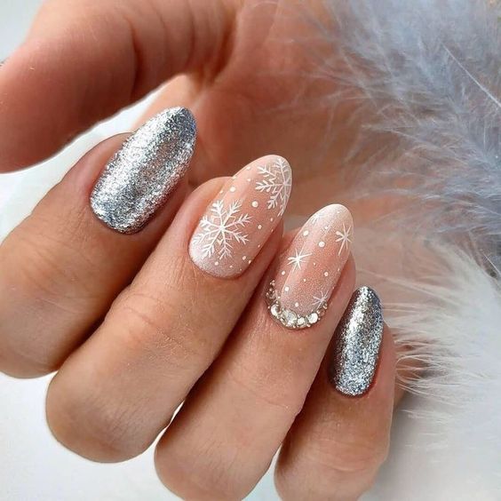 Simple Easy Winter Nail Designs (4)