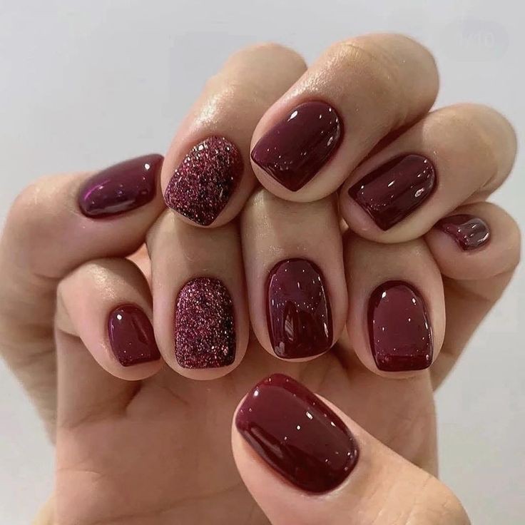 Simple Short Winter Nail Ideas (2)