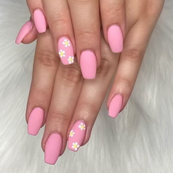 Trendy Summer Nail Designs (2)